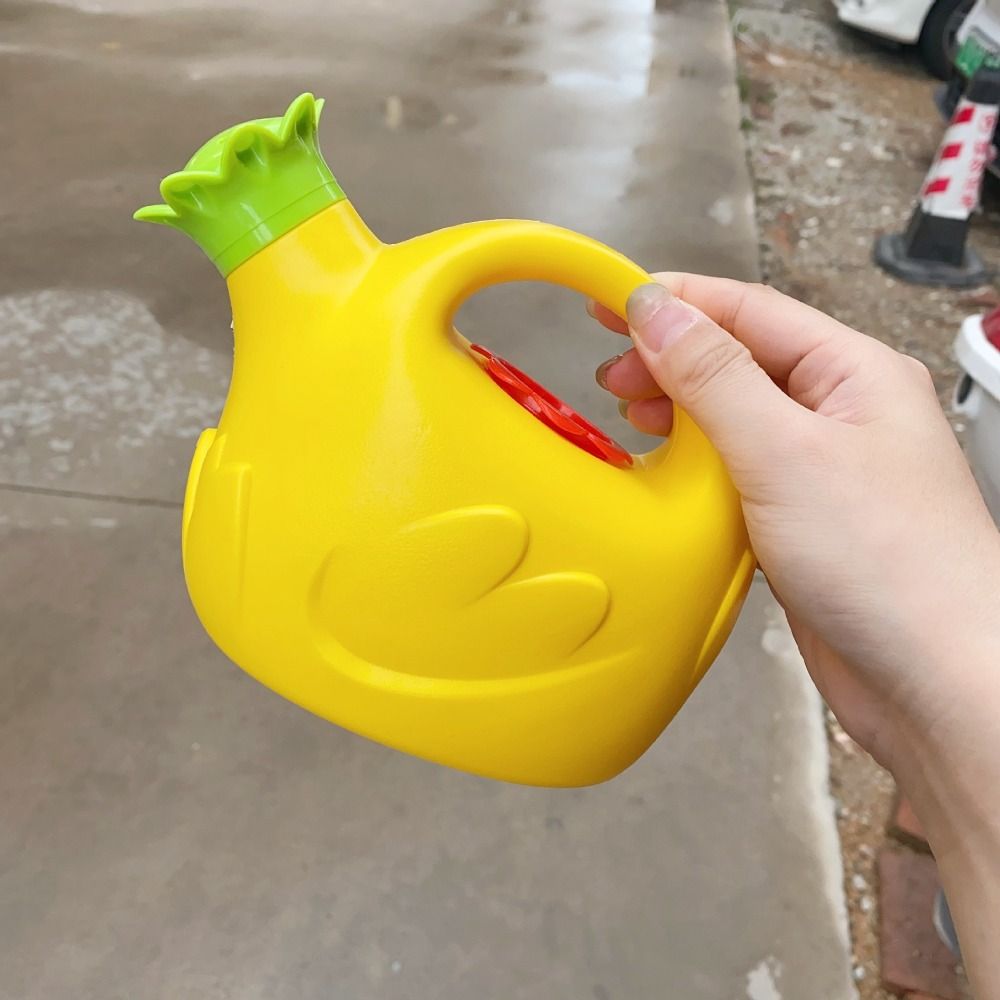 إبريق سقي بلاستيكي محمول، معدا - مراجعة Gardening Tools For Kids وسعره